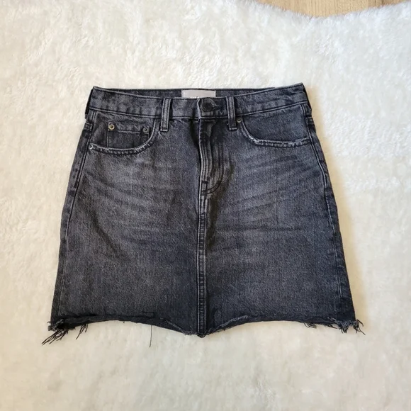 Everlane Denim Skirt - Picture 1 of 3